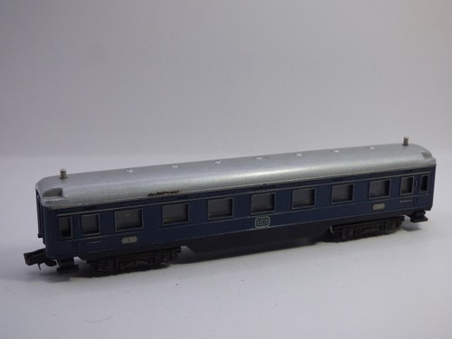 Rokal blauer personenwagen - ,