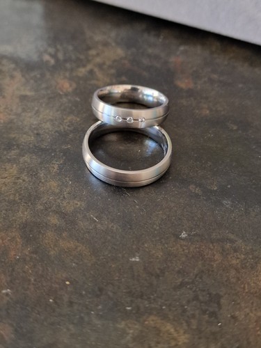Paar ernstes design ring neu - design,