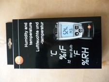 1 Stück testo 610, handliches Feuchte- und Temperatur-Messgerät