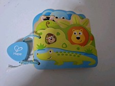TOLLES Hape Baby-Holzbuch