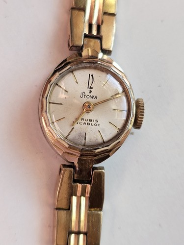 Goldene stowa rubis - 17,