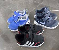 Konvolut Kinderschuhe: Gr. 25