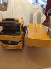 Bruder Mercedes Benz Actros Tieflader Gelb