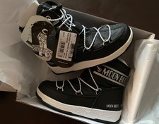 Neu moon boot tecnica - by,