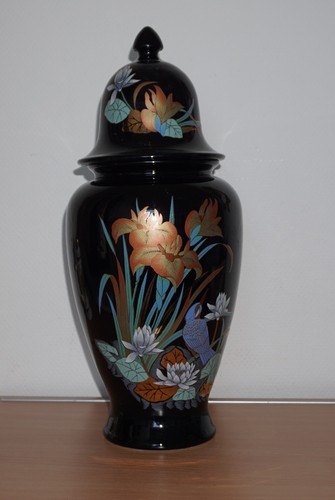 Große vase mit deckel - deckel, /