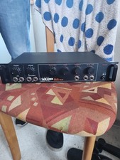 Die Loco Box AD-10 ist ein analoges Delay-Effektgerät Vintage