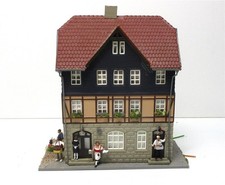 Spur H0/TT Auhagen Fachwerkhaus  Thüringer Hof Figuren Fertigmodell 