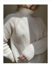 Handgestrickter Pullover, Gr. M