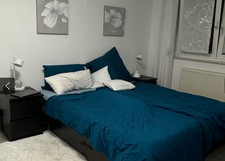 IKEA Malm Bett braun 180x200 mit 4 Schubladen und 2 Nachttischen