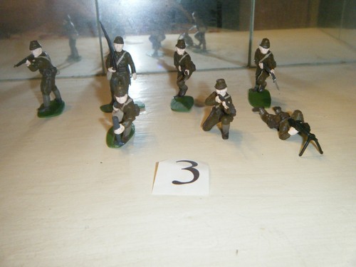 Figuren 3 handbemalte - 1:32,