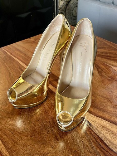 Gold sharon peep toe pumps - peep,