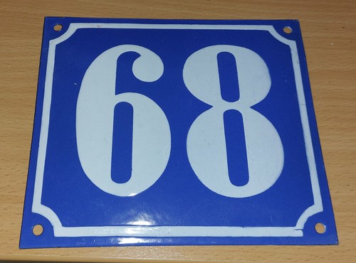 Emailhausnummer 68 - nr.,