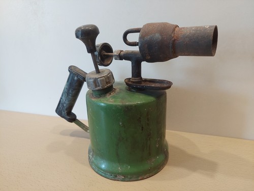 Sowjetische vintage petroleum - sowjetische,