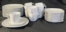 Schönes Porzellan-Kaffeeservice weiß mit schw.&lila Linien 33 Teile für 11 Pers.