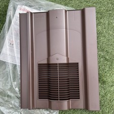 Klober Profilline | Thin Line | Ineinandergreifende Dachentlüftung - braun 