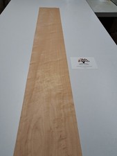 Gedämpftes figürliches Ahornfurnier - NATURHOLZ Blatt - 1360 mm x 210 mm