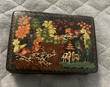 ALTE SCHATULLE AUS HOLZ