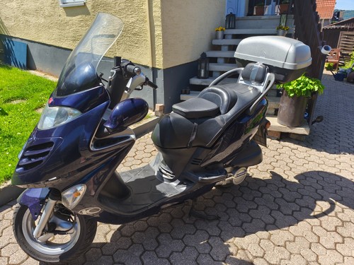 Kymco roller 125 mit tüv - roller,