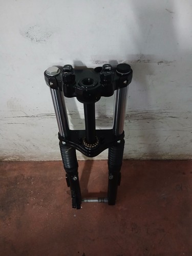 Verkaufe gabel vorne moto - vorne,