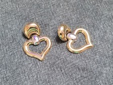 große alte Herz-Ohrstecker -