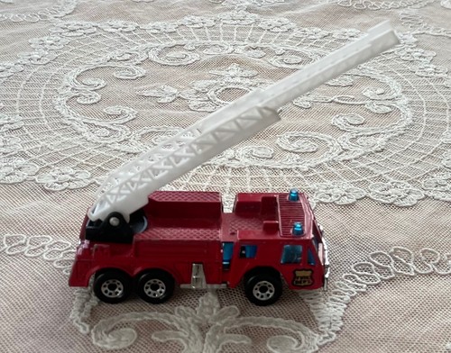 Fire engine feuerwehrauto - engine,