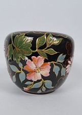 Alte Keramik-Vase – Mit glänzender Glasur in Emaille-Optik, handbemalt