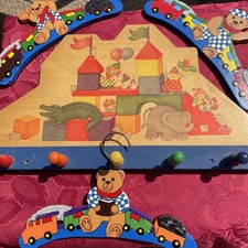 Kindergarderobe Bunt Selecta CE Geprüft Echt Holz + 3 X Kleiderbügel