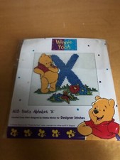 A28 Winnie Puuh Alphabet Pooh