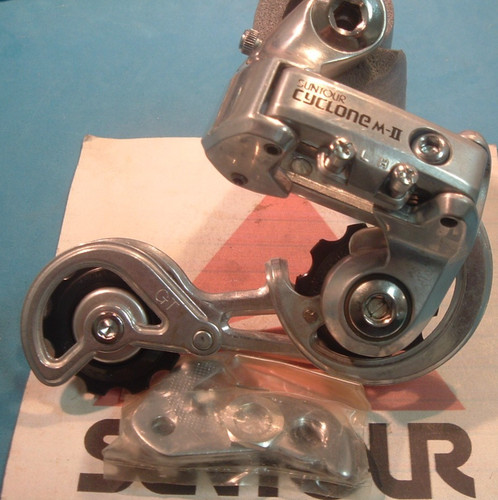 Suntour cyclone gt - suntour,