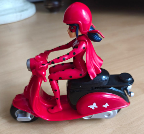 Ladybug action figur - ladybug, helm