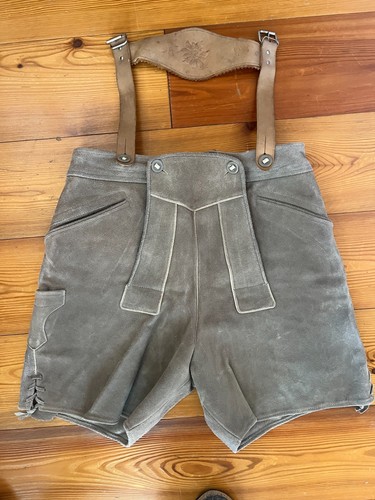 Lederhosen authentic is - is,