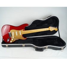 Fender American Deluxe Stratocaster V-Neck - 2007 - Candy Apple Red - Mit Koffer