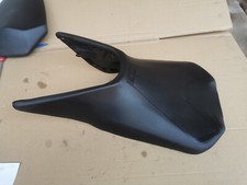 KTM Duke 390 2019 Fahrersitz Sitzbank Sitz Fahrer vorne 125