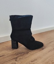 Bequeme trendy Damen Stiefel Stiefeletten schwarz Steinchen Mulanka Gr. 36 chick