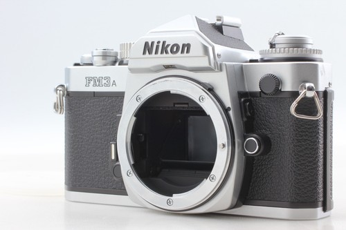 Fast neuwertig nikon - +,