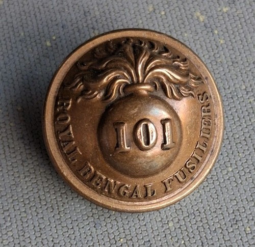 Irish army button 101st - irish,