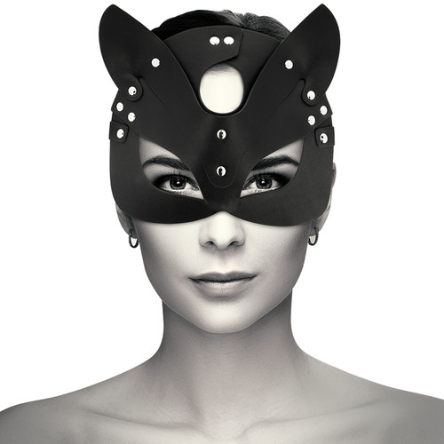 Coquette chic catwoman cat - coquette,