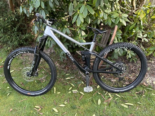 Mountainbike fully cube - mountainbike, fully: