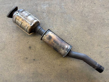 Catalytic converter left - +,