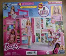 Barbie Ferienhaus Mattel Puppenhaus Strandhaus Traumhaus + Puppe + Zubehör + NEU