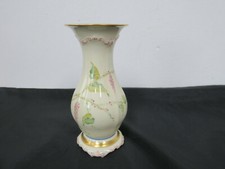 Rosenthal Vase Pompadour  Höhe ca. 21 cm, Elfenbein - Blumen 