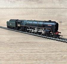 Hornby R378 Britannia Class
