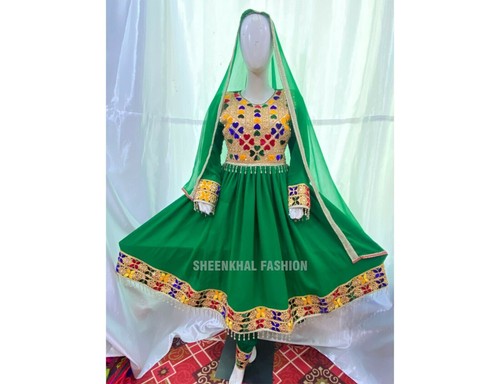 Afghanisches kuchi kleid - kuchi-kleid,