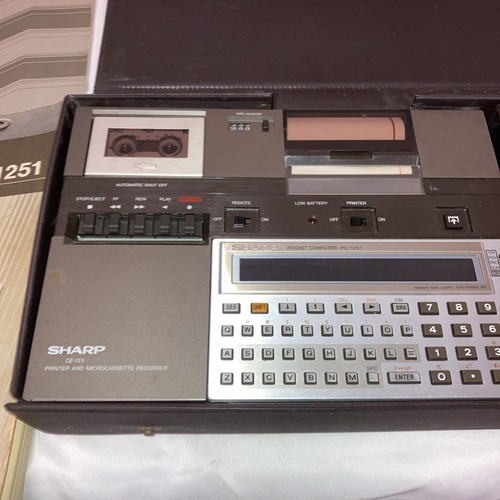 Sharp 1251 taschencomputer - sharp, pc-1251