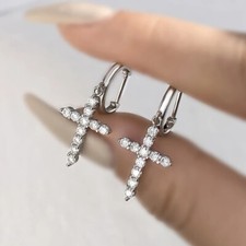 Kreuz D VVS1 Moissanite