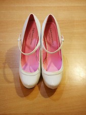 WEISSE PUMPS LEG AVENUE