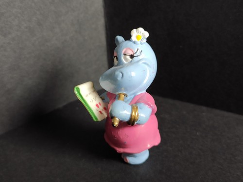 Figur susi - -,