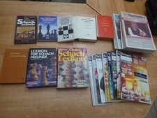 8 deutschsprachige Bücher + 12x "Schach Zeitung + Rochade kompl. Jahrgang 2005