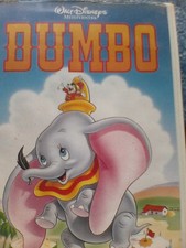 Dumbo von The Walt Disney Company auf einer VHS Kassette – der Film ist aus der