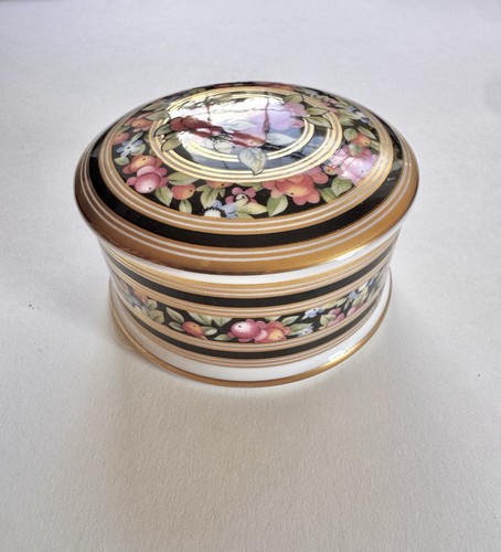 Wedgwood bone china - wedgwood,